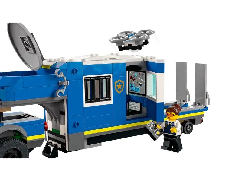 60315 Police Mobile Command Truck