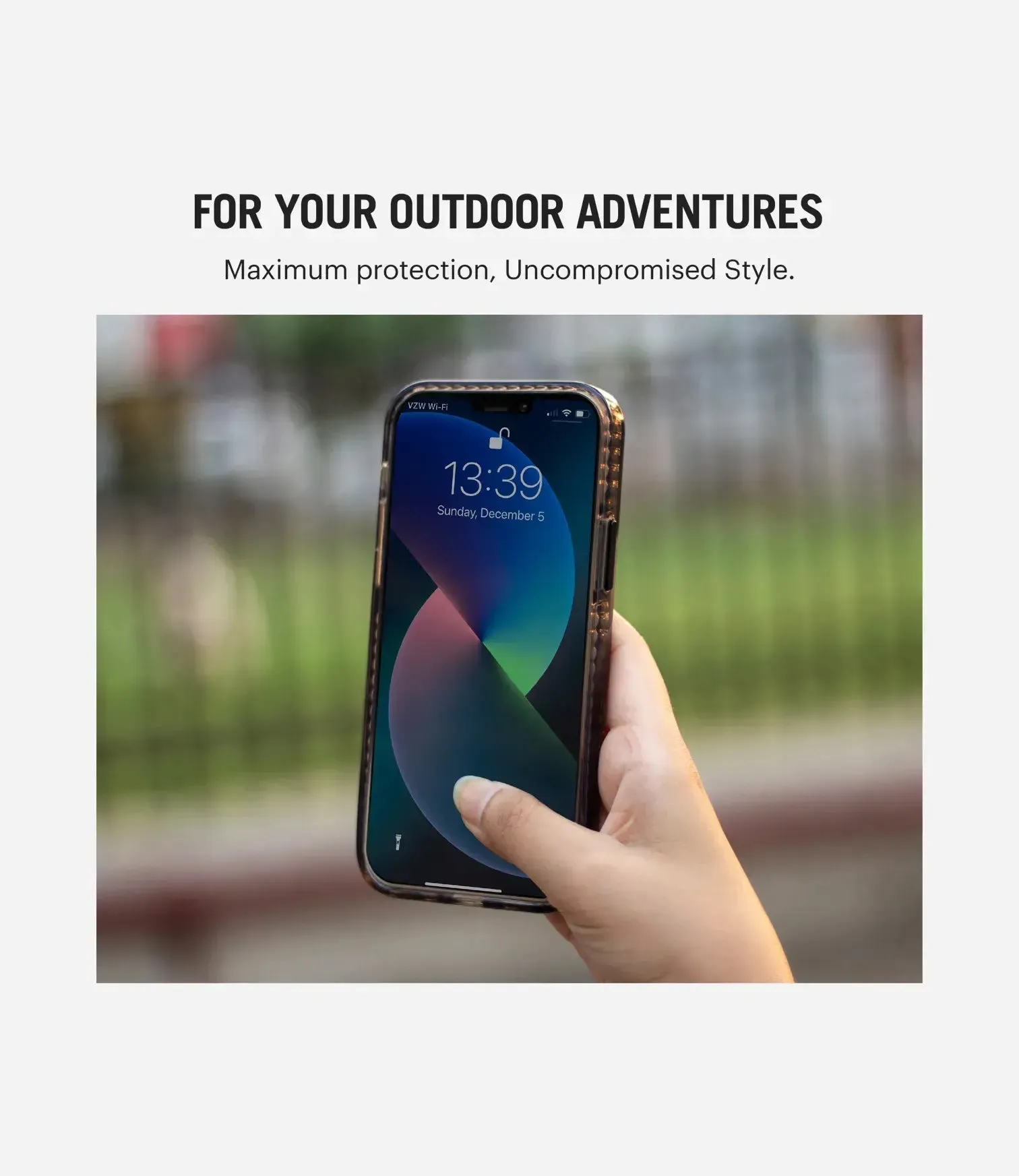 Astronaut In Grass Stride 2.0 Phone Case