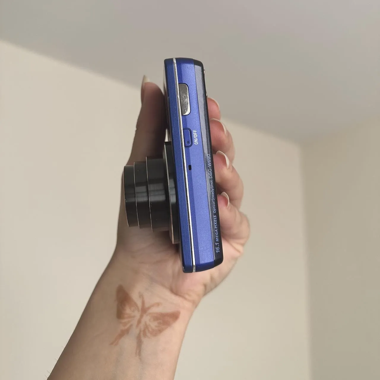 Blue Sony cybershot DSC-W690 Digital Camera 💖📸