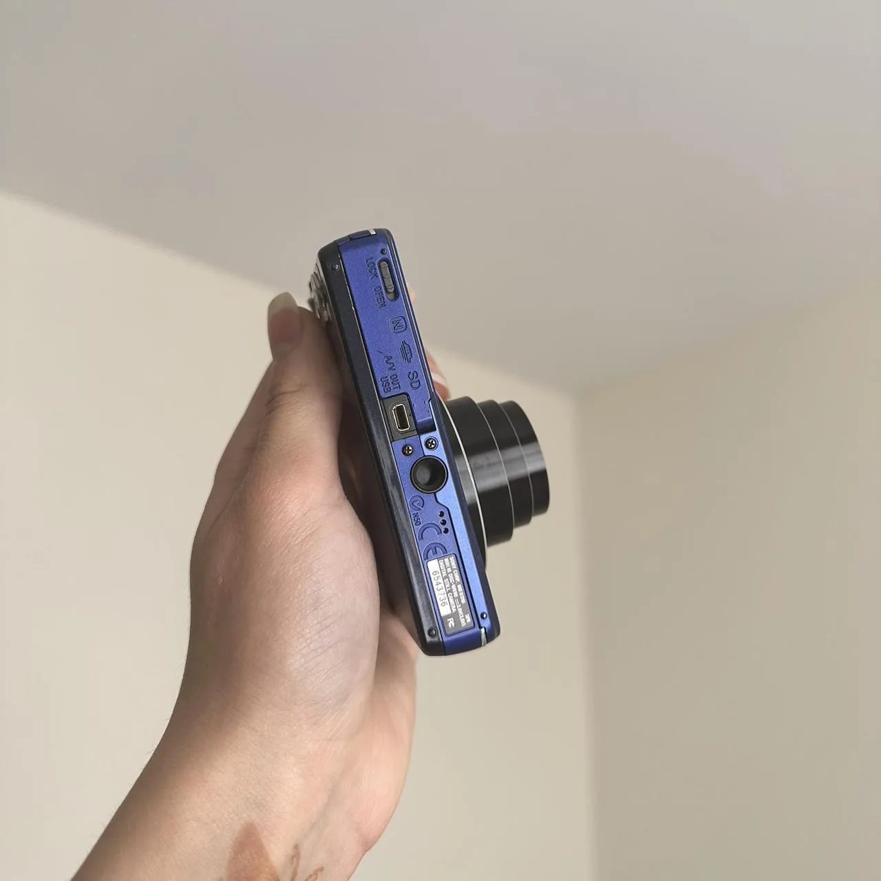 Blue Sony cybershot DSC-W690 Digital Camera 💖📸
