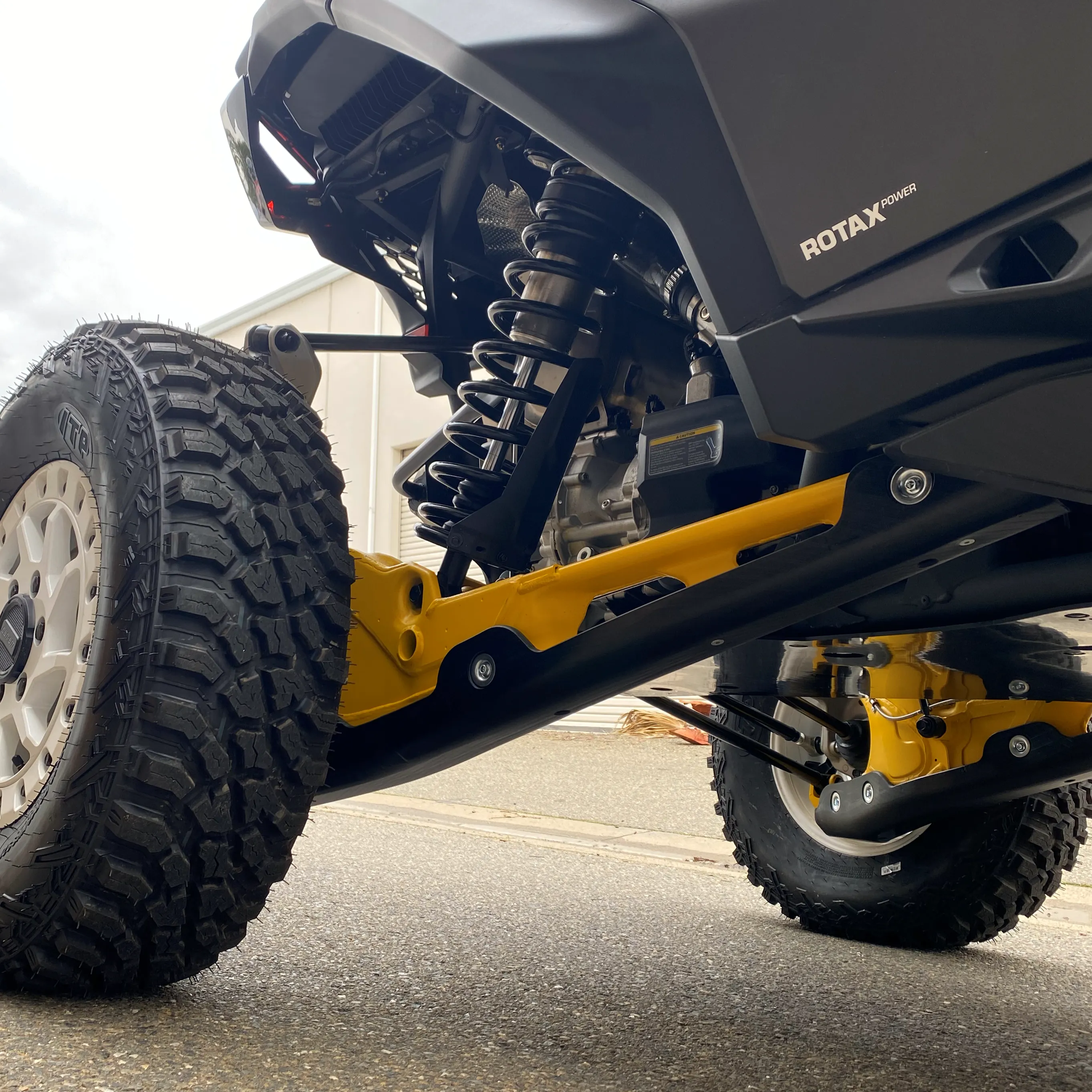 Can-Am Maverick R Trailing Arm Guards