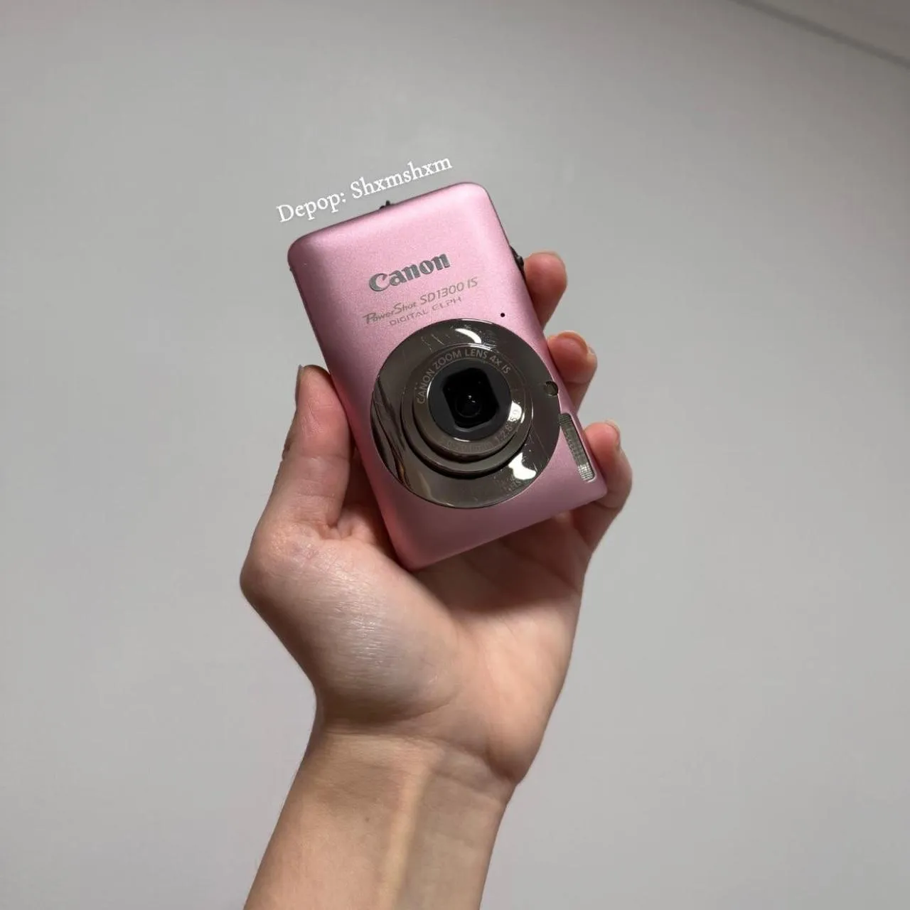 Canon powershot SD1300 IS Digital Camera in Pink 💗