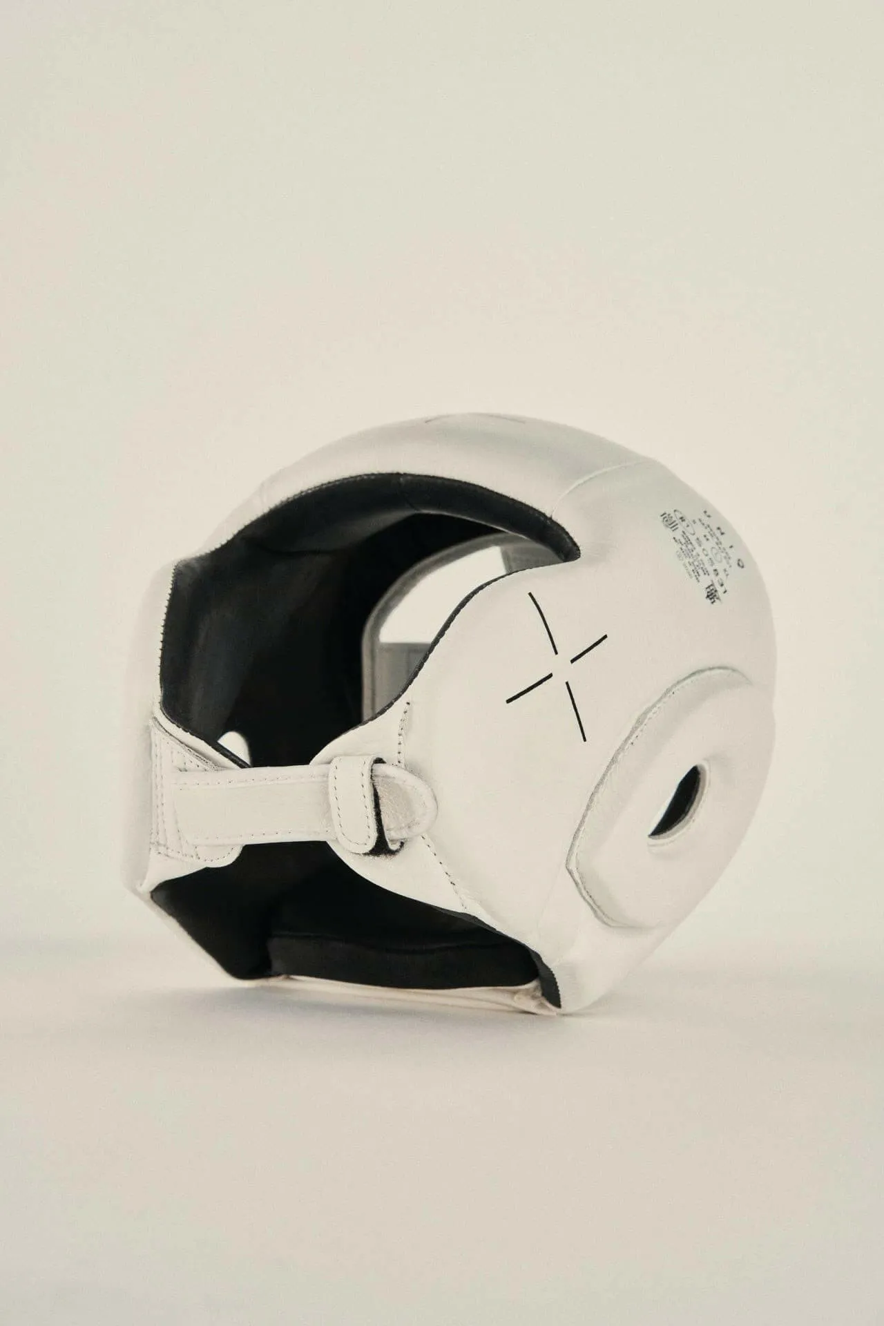COMPETITION HEAD GUARD TECHNICAL WHITE