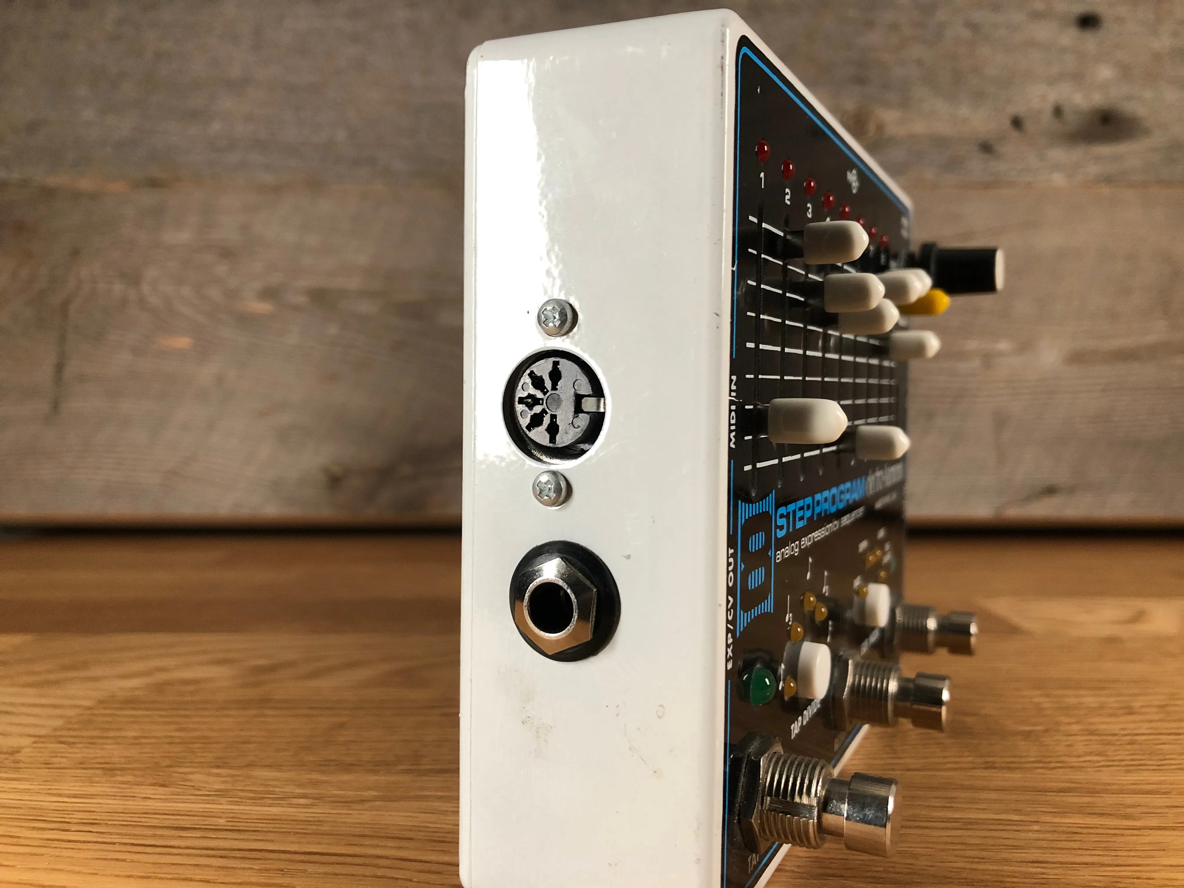 Electro-Harmonix 8-Step Program