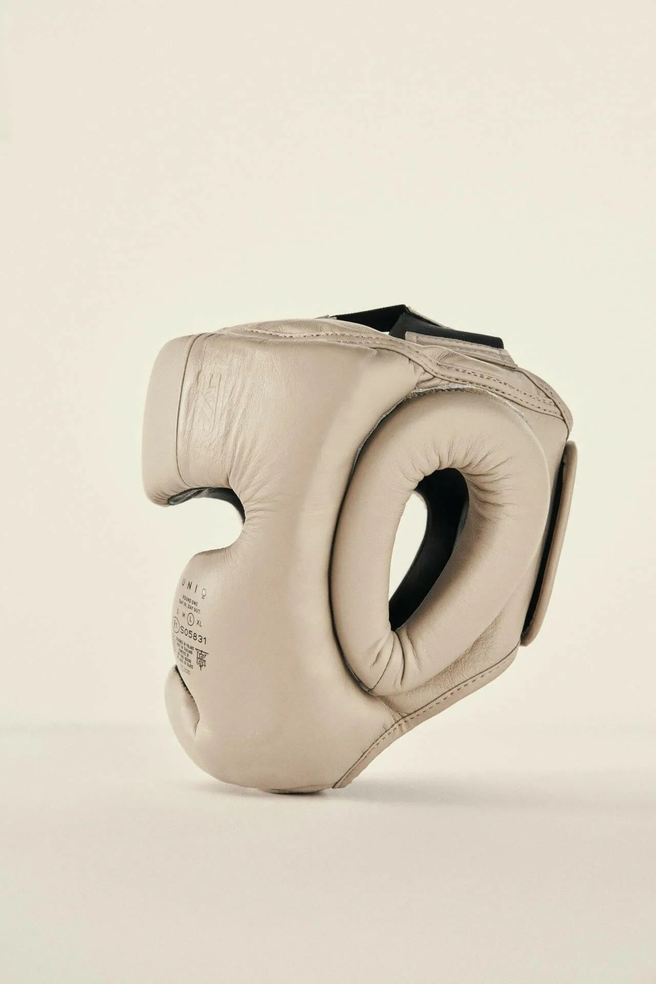 FULL COVERAGE HEAD GUARD CLASSIC BEIGE